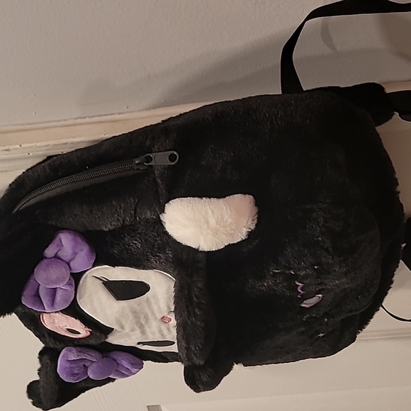 Kuromi fuzzy backpack NIP - Picture 5 of 11